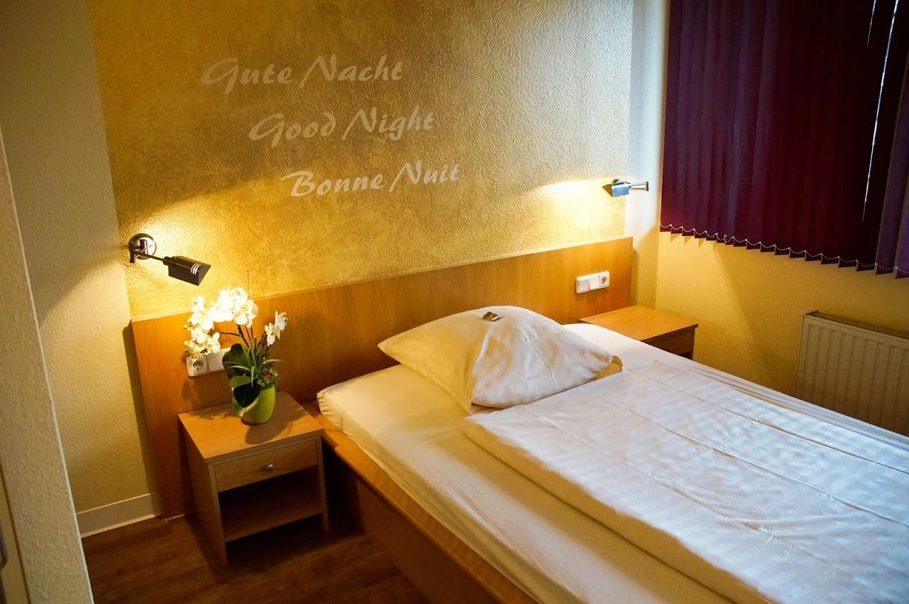 Hotel Alberga Mettmann Ngoại thất bức ảnh